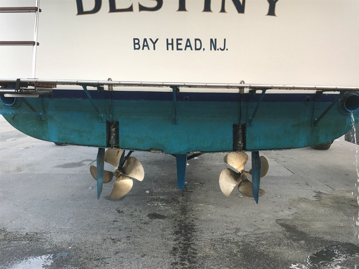 Buy a Destiny - MATTHEWS at Shestakov Yacht Sales
