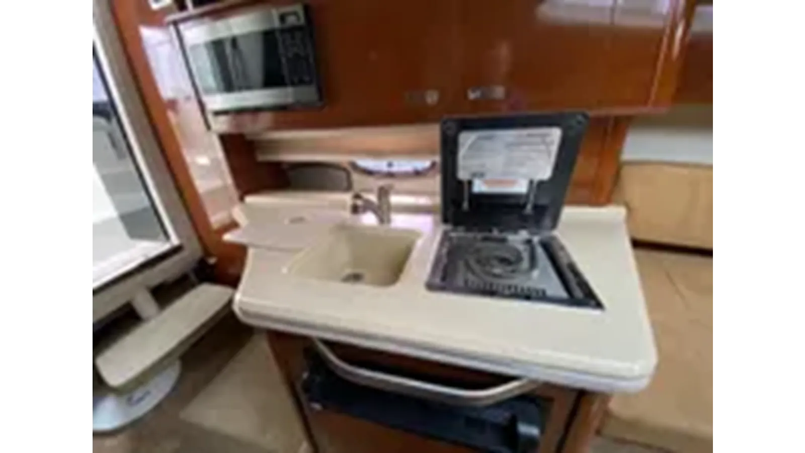 Buy a yacht 2011 Sea Ray 280 Sundancer 280 Sundancer