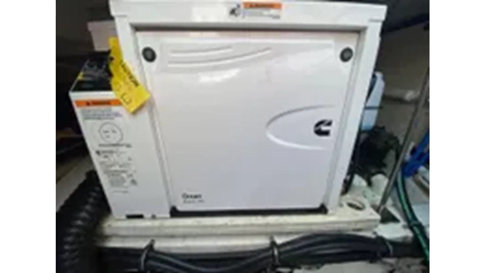 Buy a yacht 2021 Tiara Yachts 43 LE