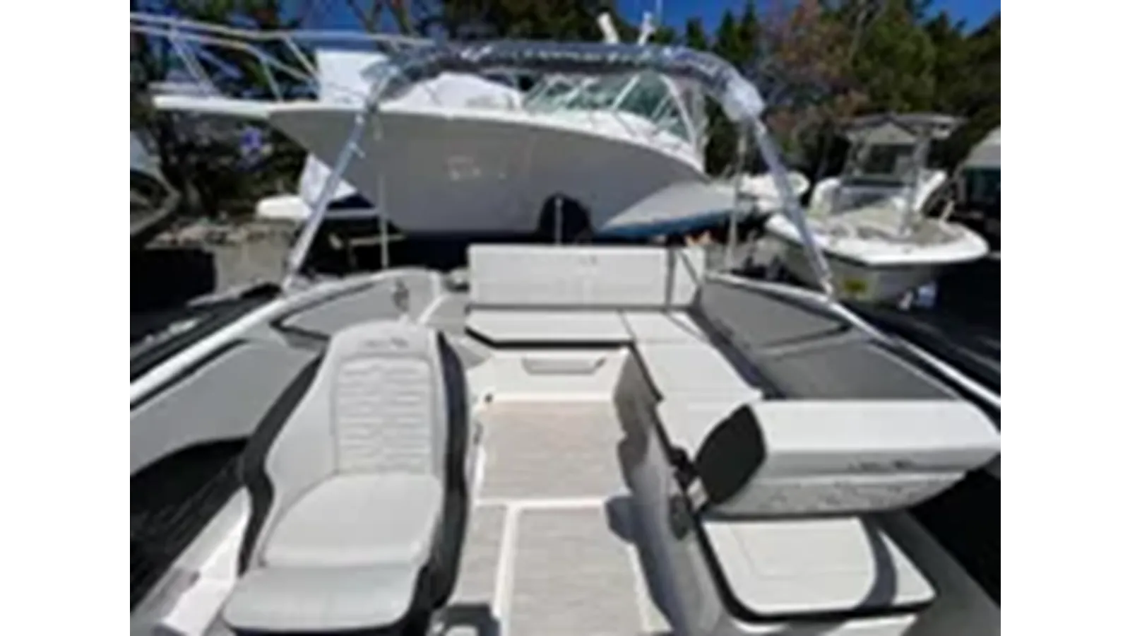2024 Sea Ray SPX 210 OB
