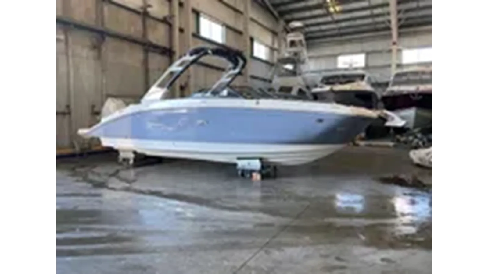 Лучшая цена на 2024 Sea Ray 270 Sundeck Outboard 2024