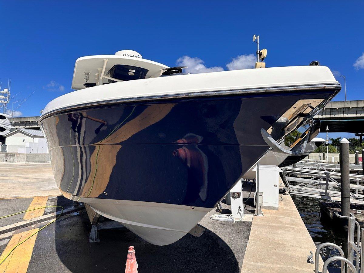 best yacht sales deals CENTURY 3200