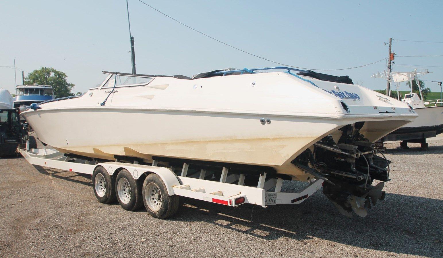 Buy a Six Feet Deep - FOUNTAIN at Shestakov Yacht Sales