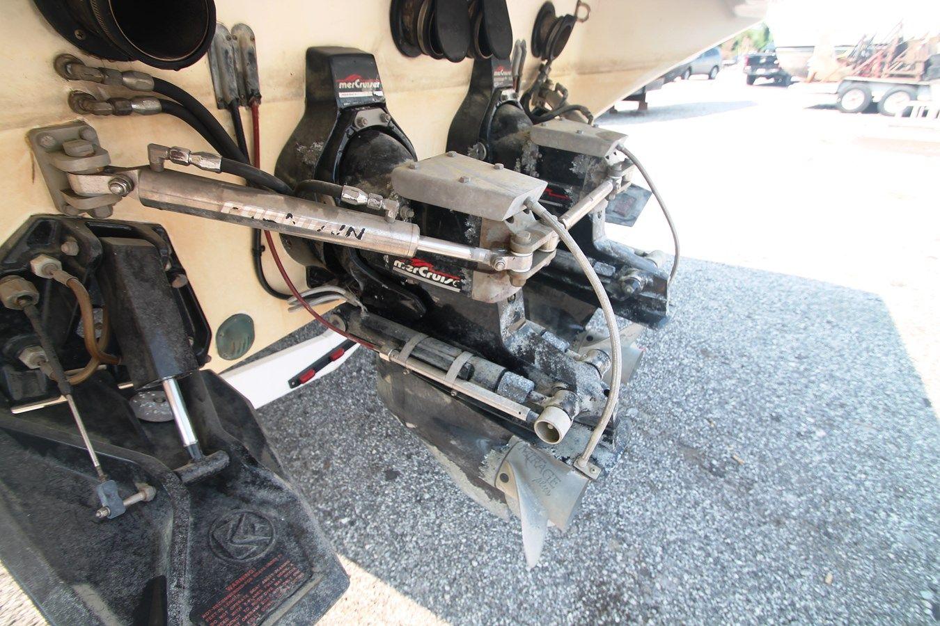 Buy a Six Feet Deep 1999 at Shestakov Yacht Sales