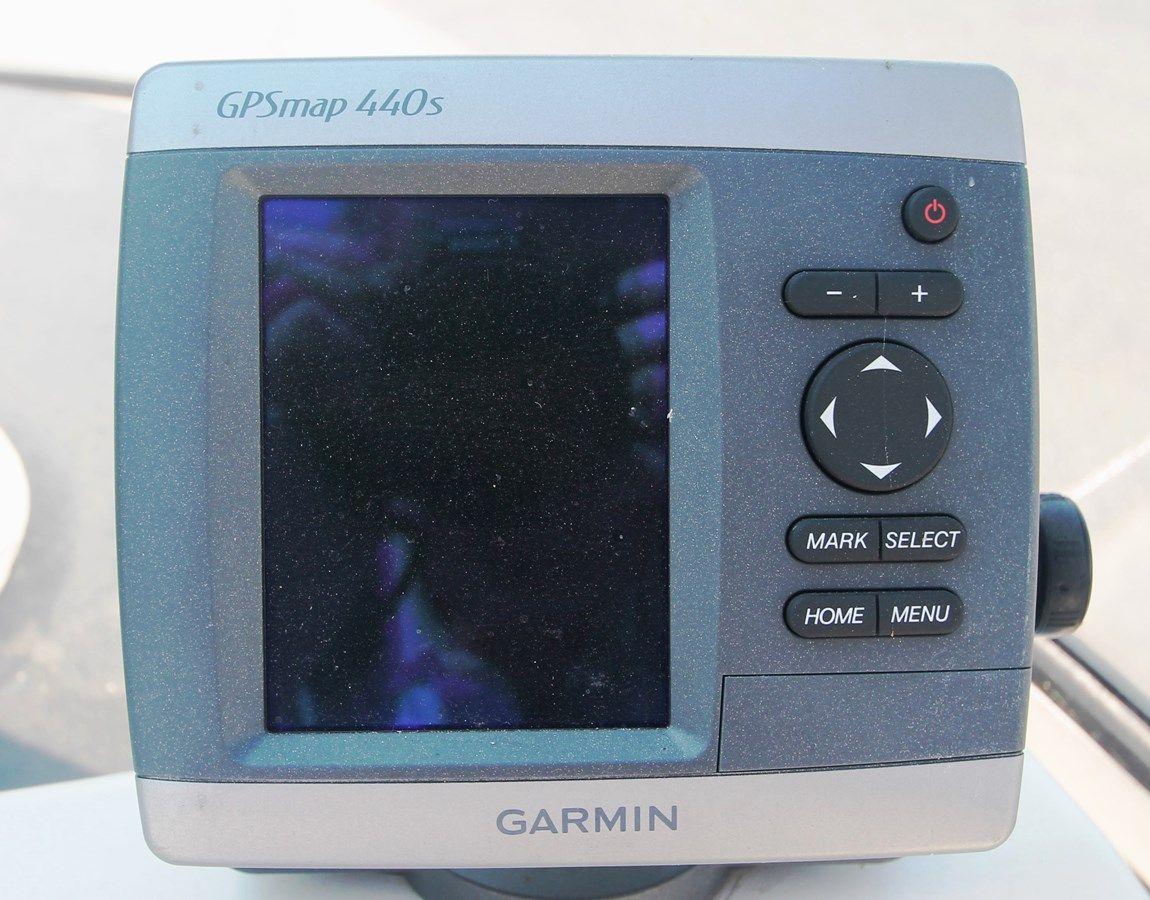 Buy a yacht Six Feet Deep - FOUNTAIN