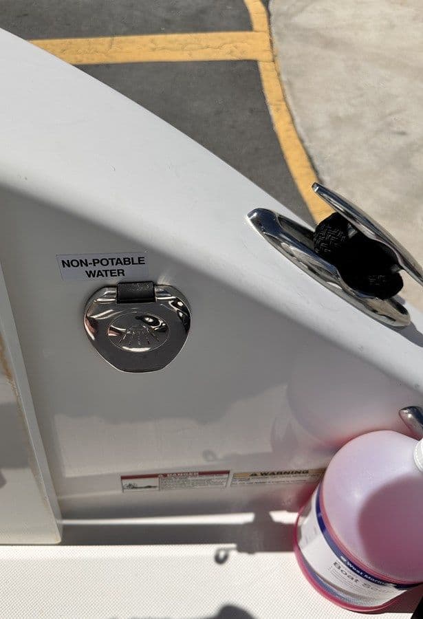 best yacht sales deals CENTURY 3200 - CENTURY BOATS