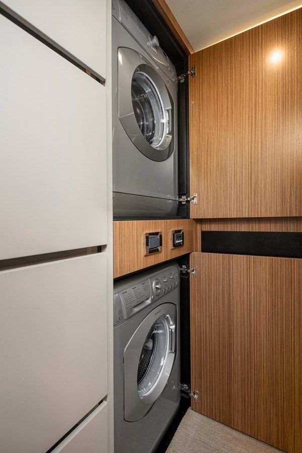 best yacht sales deals DOUBLE EAGLE - SEA RAY