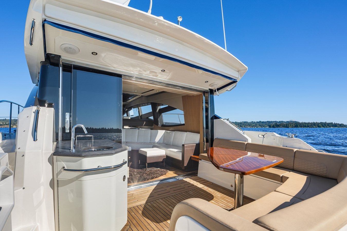 Buy a yacht DOUBLE EAGLE L590 Sport
