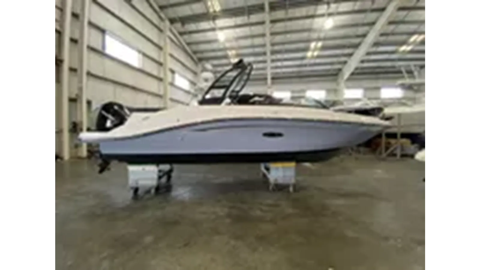 Купить яхту 2024 Sea Ray SPX 230 Outboard 2024 в Shestakov Yacht Sales