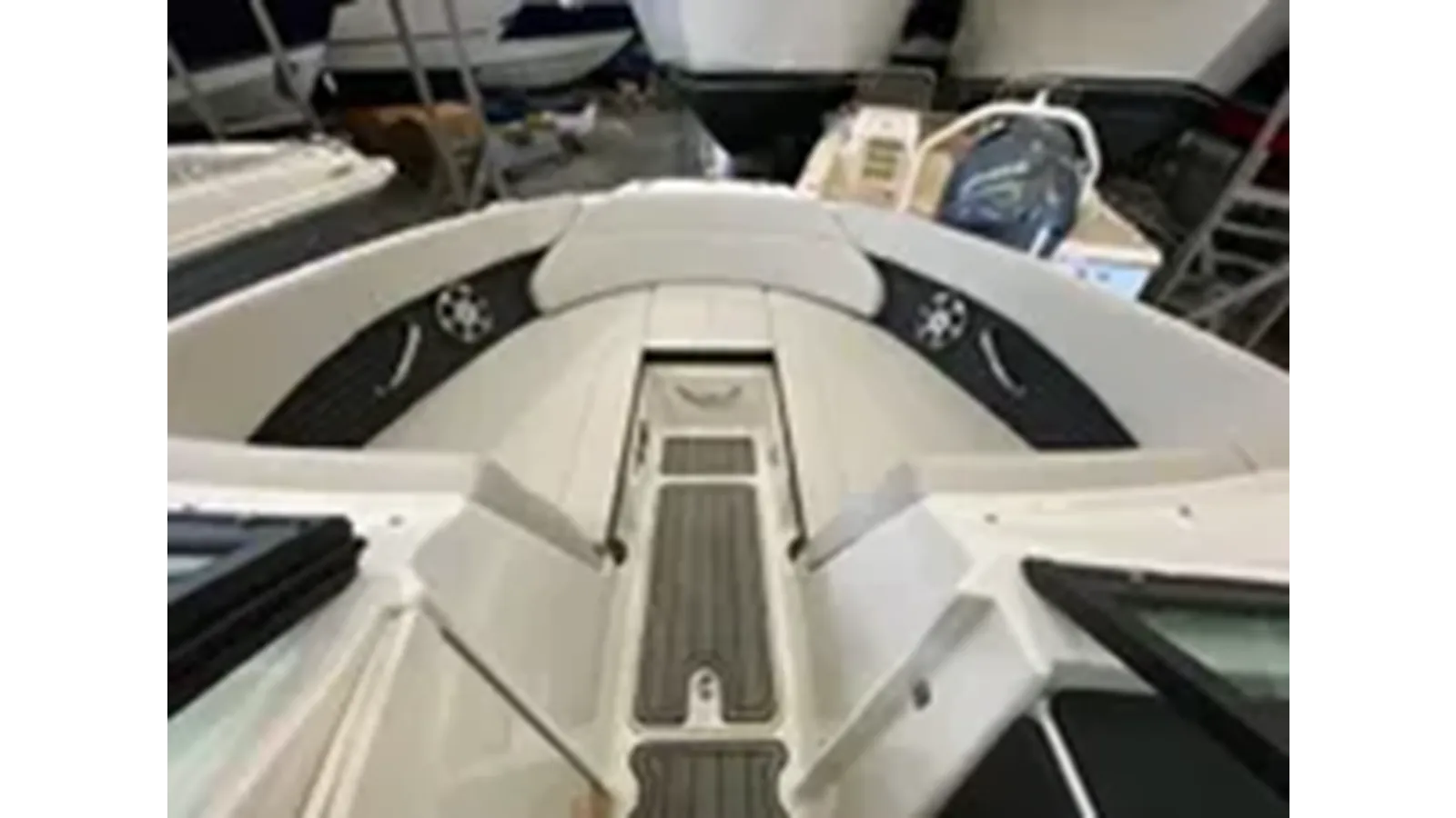 2024 Sea Ray SPX 230 Outboard - SEA RAY