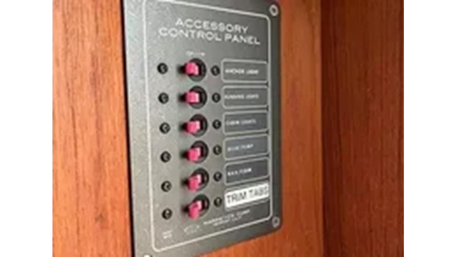 Buy a yacht 1988 NorthCoast 24 EXPRESS CRUISER - NORTHCOAST