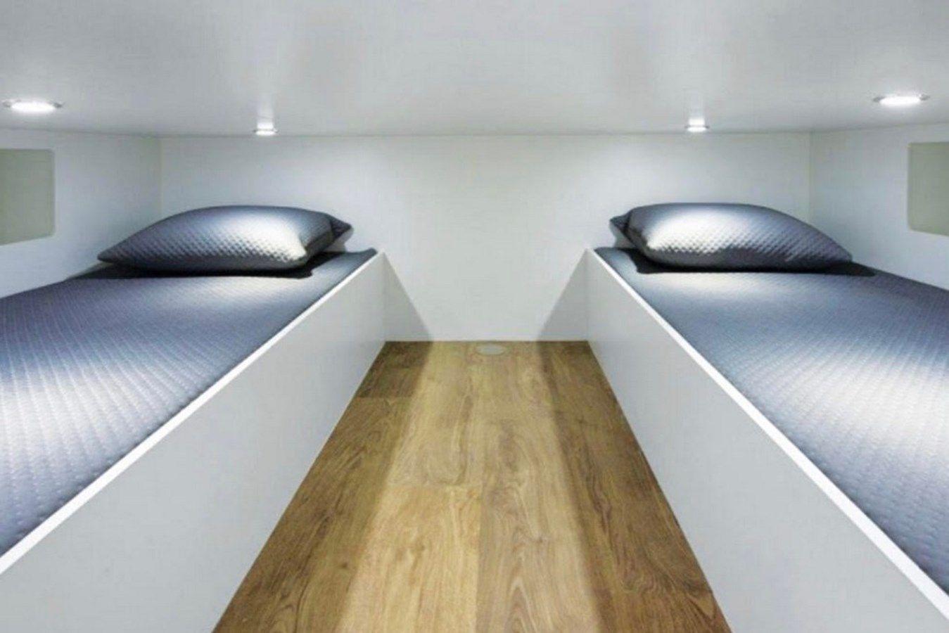 Buy a yacht VANQUISH VQ43 2014