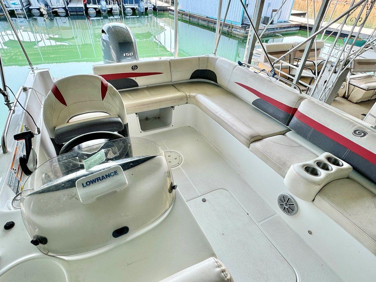 Купить 019 Hurricane SunDeck SS201 NLFH 2019