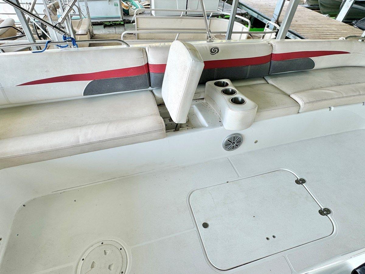 Лучшие предложения покупки яхты 019 Hurricane SunDeck SS201 NLFH