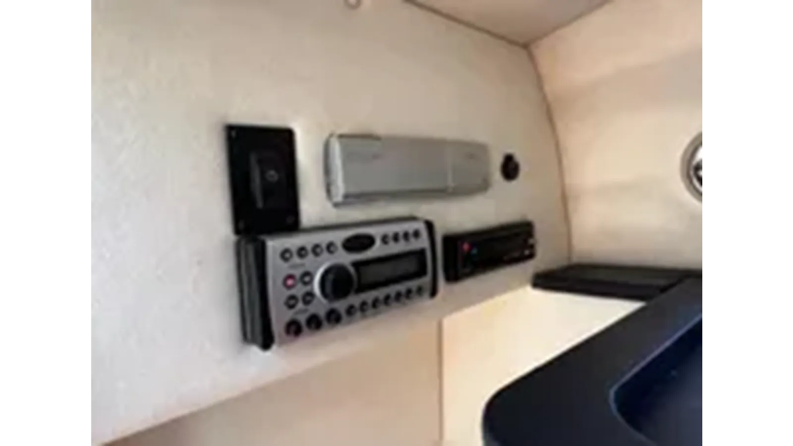 Стоимость яхты 2007 Sea Ray 270 Amberjack 27