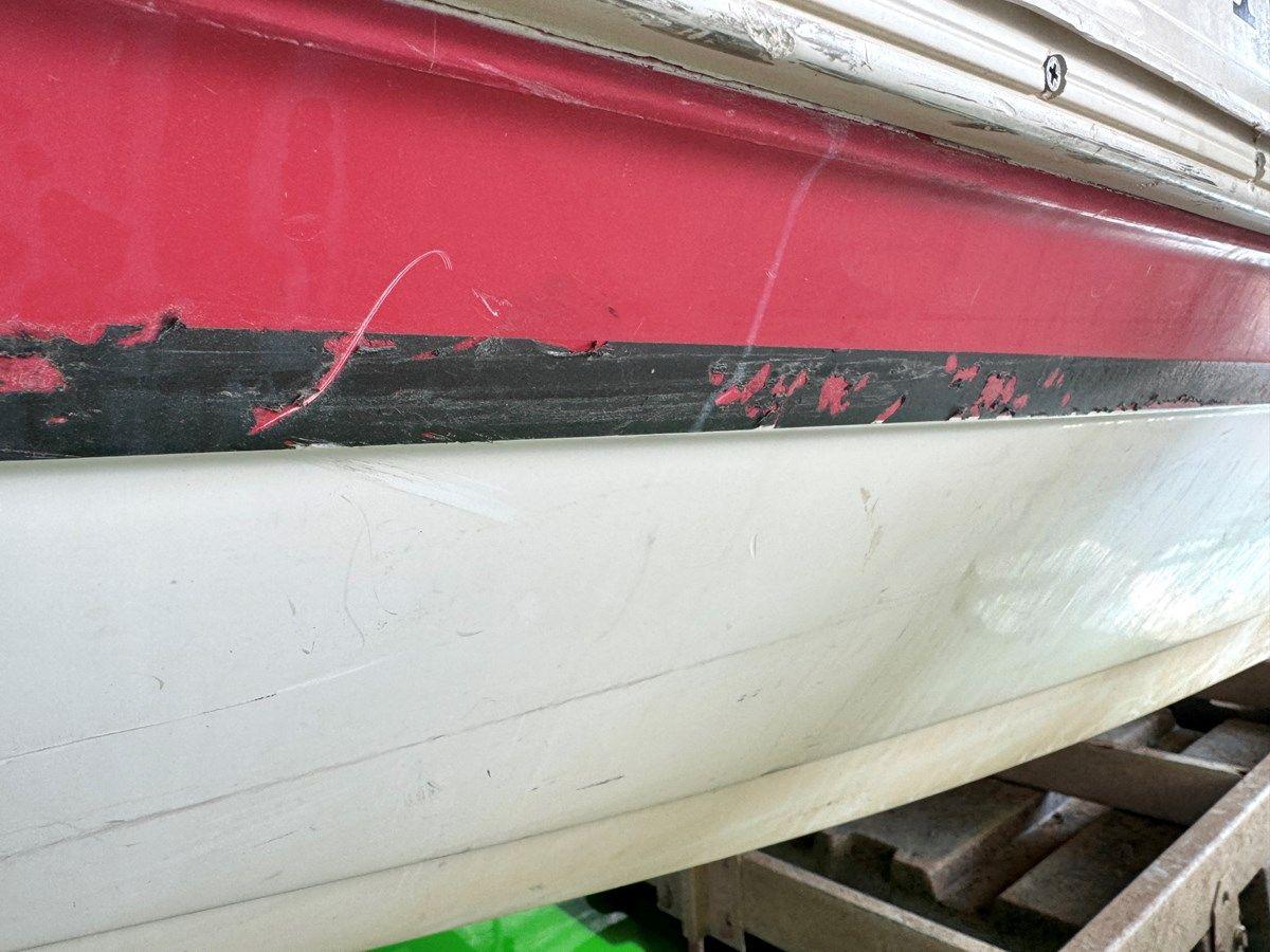 Купить яхту 019 Hurricane SunDeck SS201 NLFH - HURRICANE в Shestakov Yacht Sales