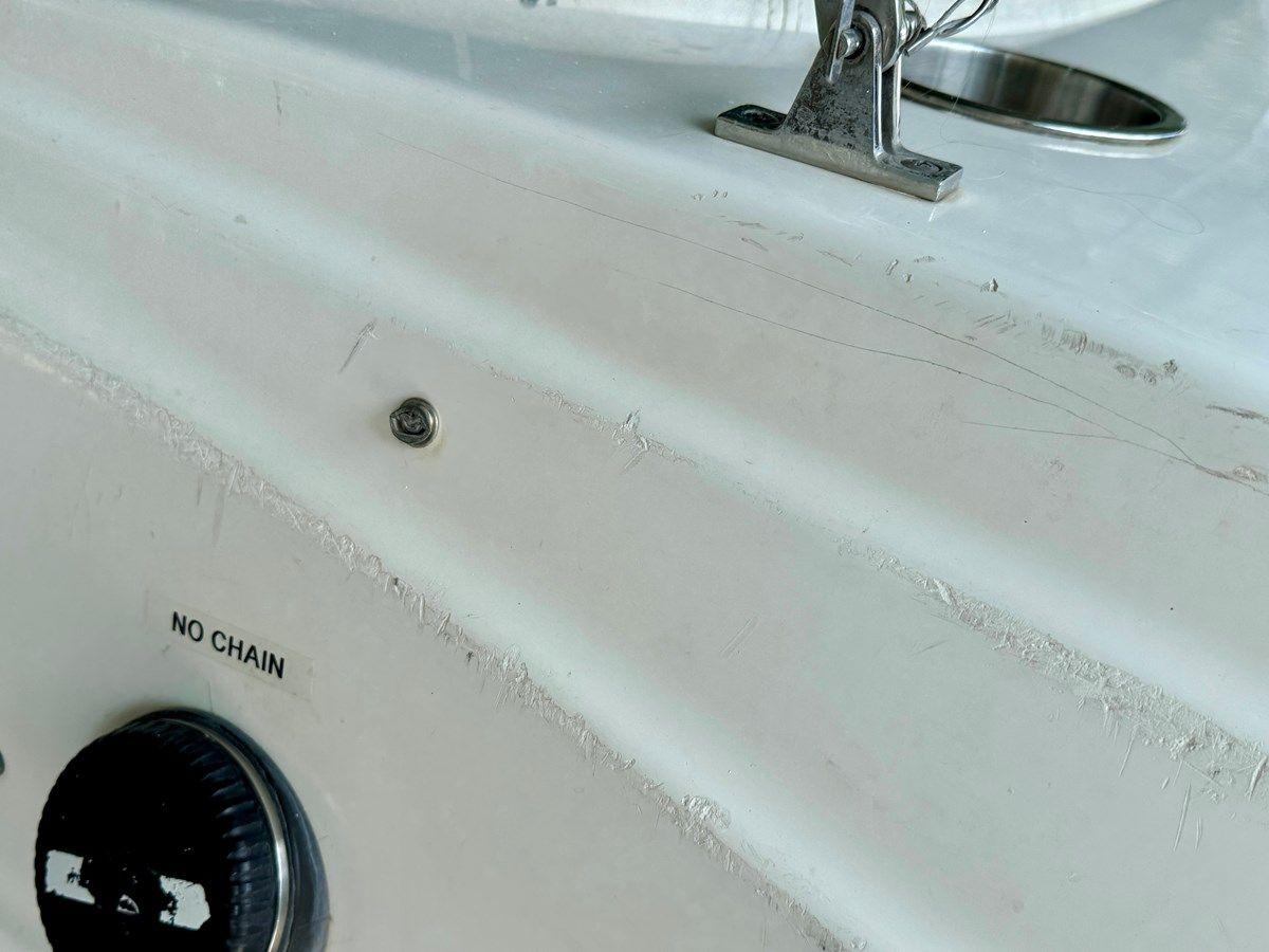 Купить яхту 019 Hurricane SunDeck SS201 NLFH - HURRICANE в Shestakov Yacht Sales