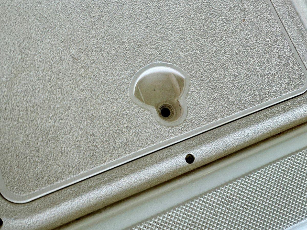 Продажа яхты 019 Hurricane SunDeck SS201 NLFH Sun Deck SS 201 OB