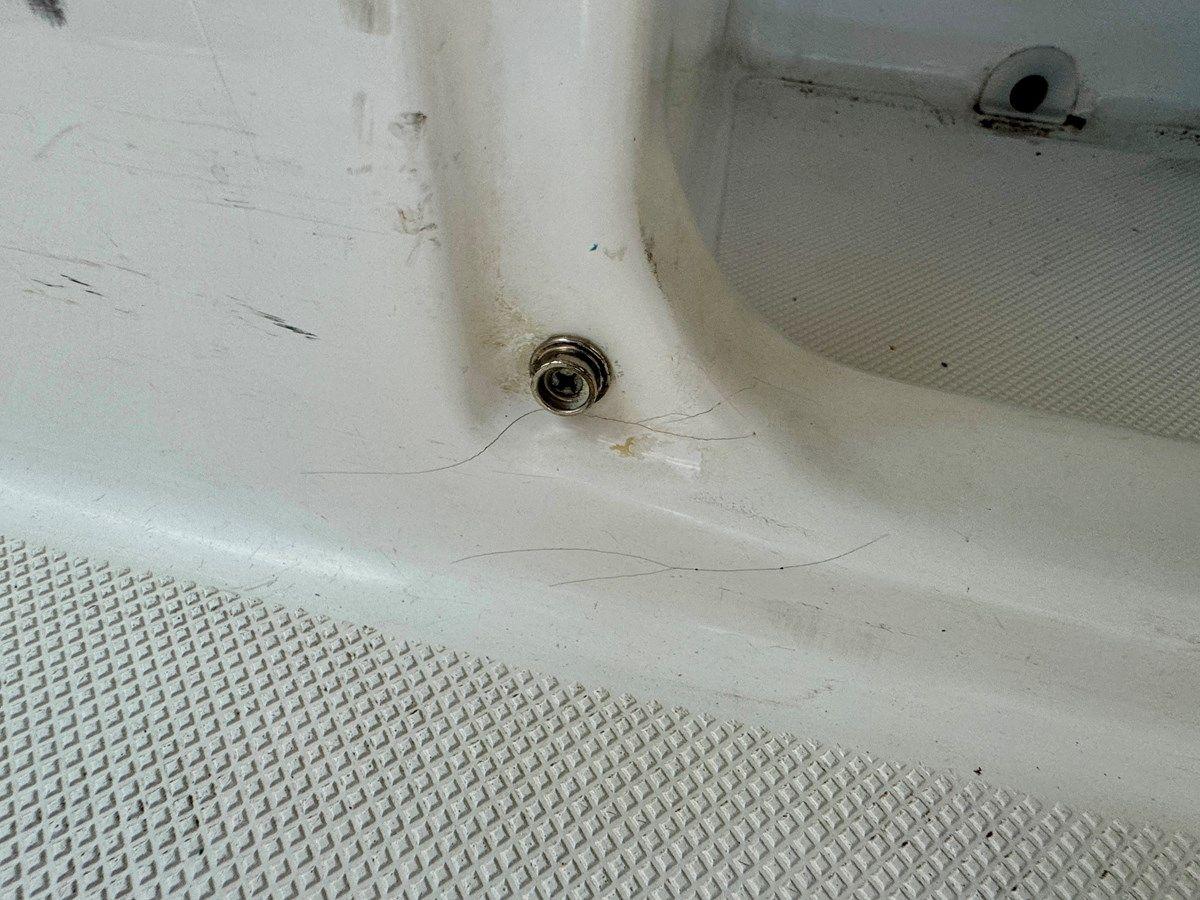 Стоимость яхты 019 Hurricane SunDeck SS201 NLFH