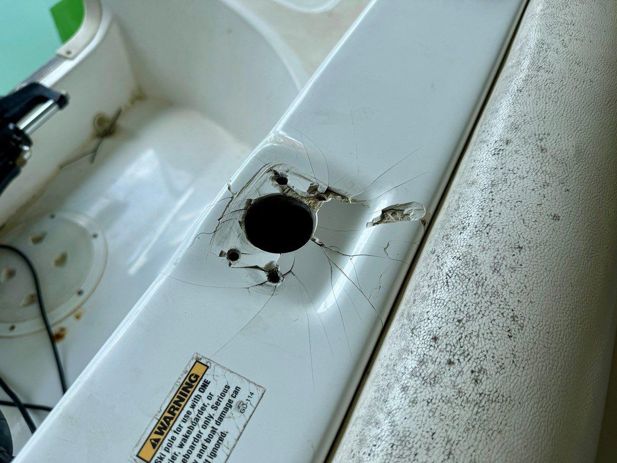 Лучшие предложения покупки яхты 019 Hurricane SunDeck SS201 NLFH - HURRICANE