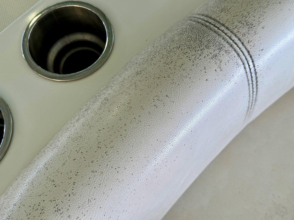 Продажа яхты 019 Hurricane SunDeck SS201 NLFH Sun Deck SS 201 OB