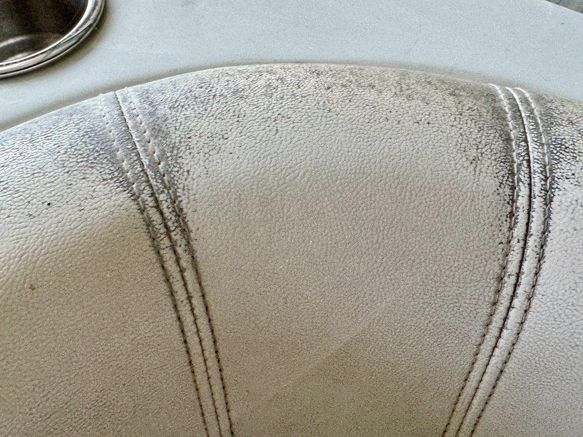 019 Hurricane SunDeck SS201 NLFH - HURRICANE