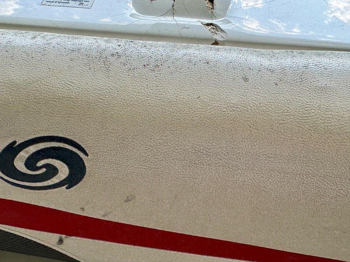 Стоимость яхты 019 Hurricane SunDeck SS201 NLFH Sun Deck SS 201 OB