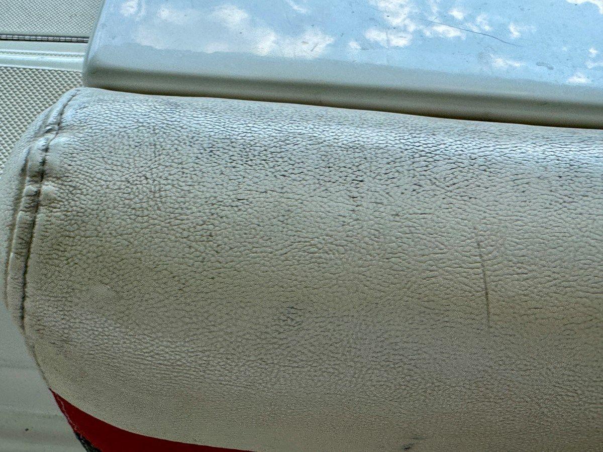 Стоимость яхты 019 Hurricane SunDeck SS201 NLFH - HURRICANE