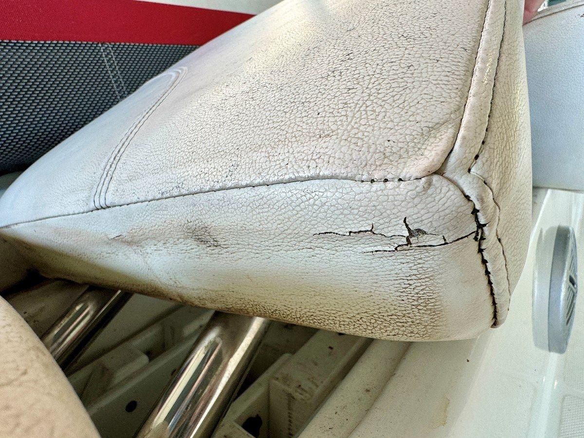 019 Hurricane SunDeck SS201 NLFH Sun Deck SS 201 OB