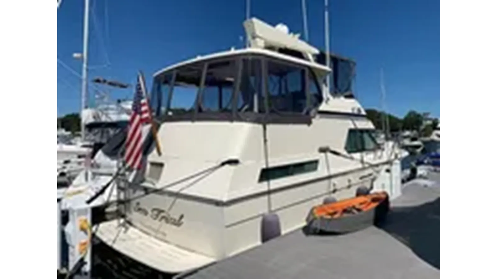 Лучшие предложения покупки яхты 1991 Hatteras 40 Motor Yacht