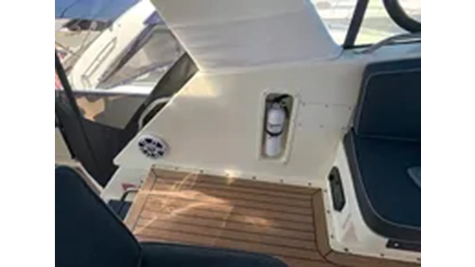 Купить 1991 Hatteras 40 Motor Yacht 1991