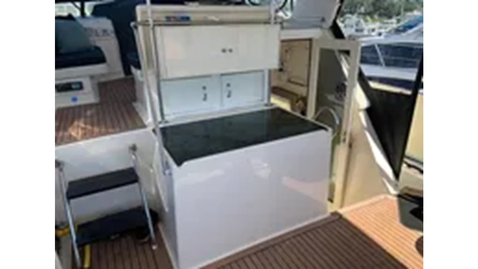 Купить 1991 Hatteras 40 Motor Yacht - Hatteras