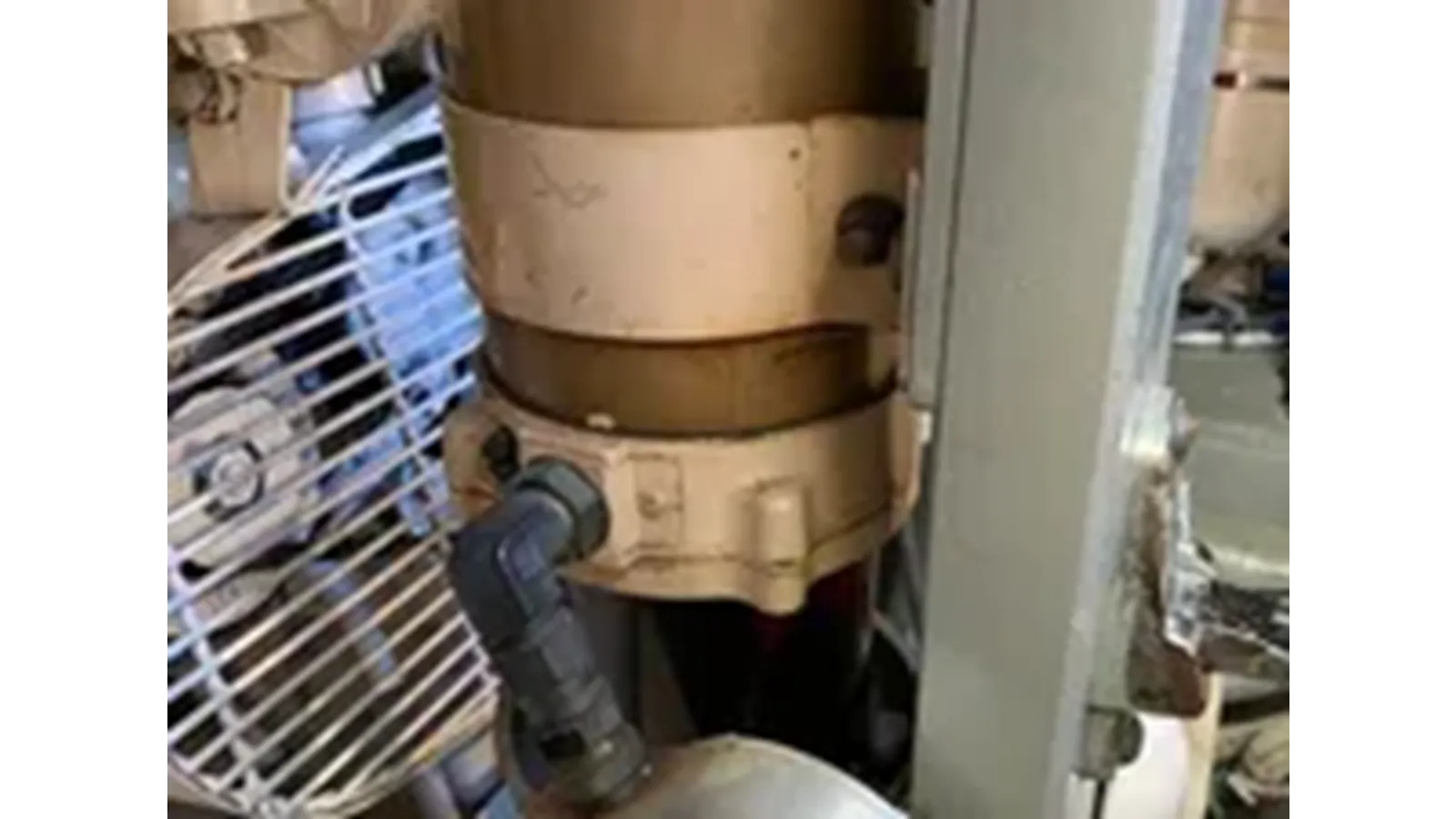 Купить яхту 1991 Hatteras 40 Motor Yacht 1991 в Shestakov Yacht Sales