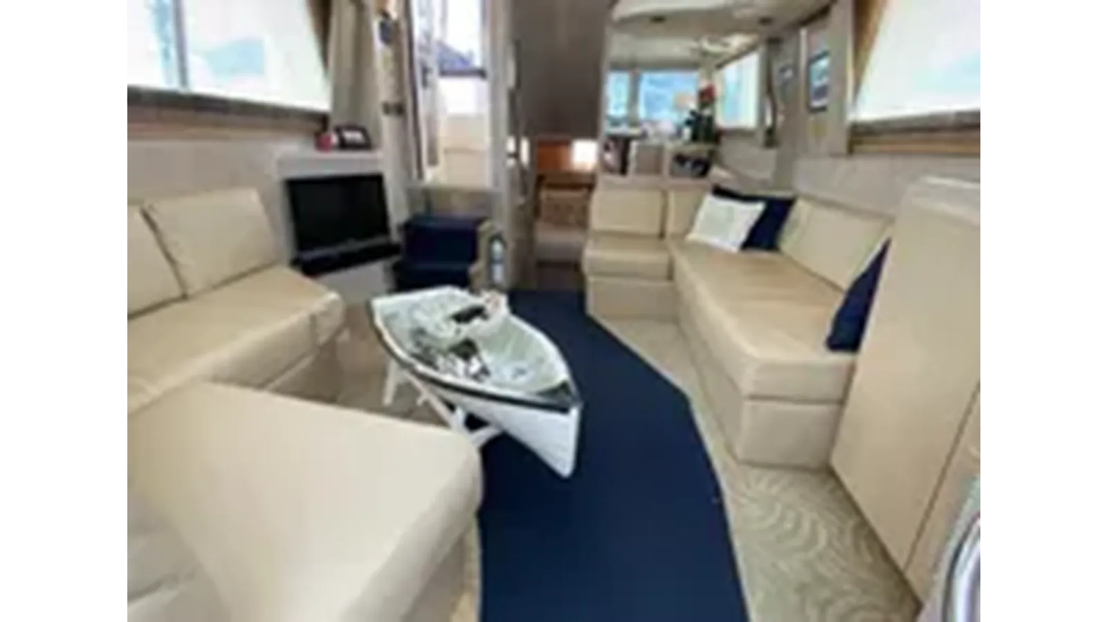 Продажа яхты 1991 Hatteras 40 Motor Yacht - Hatteras