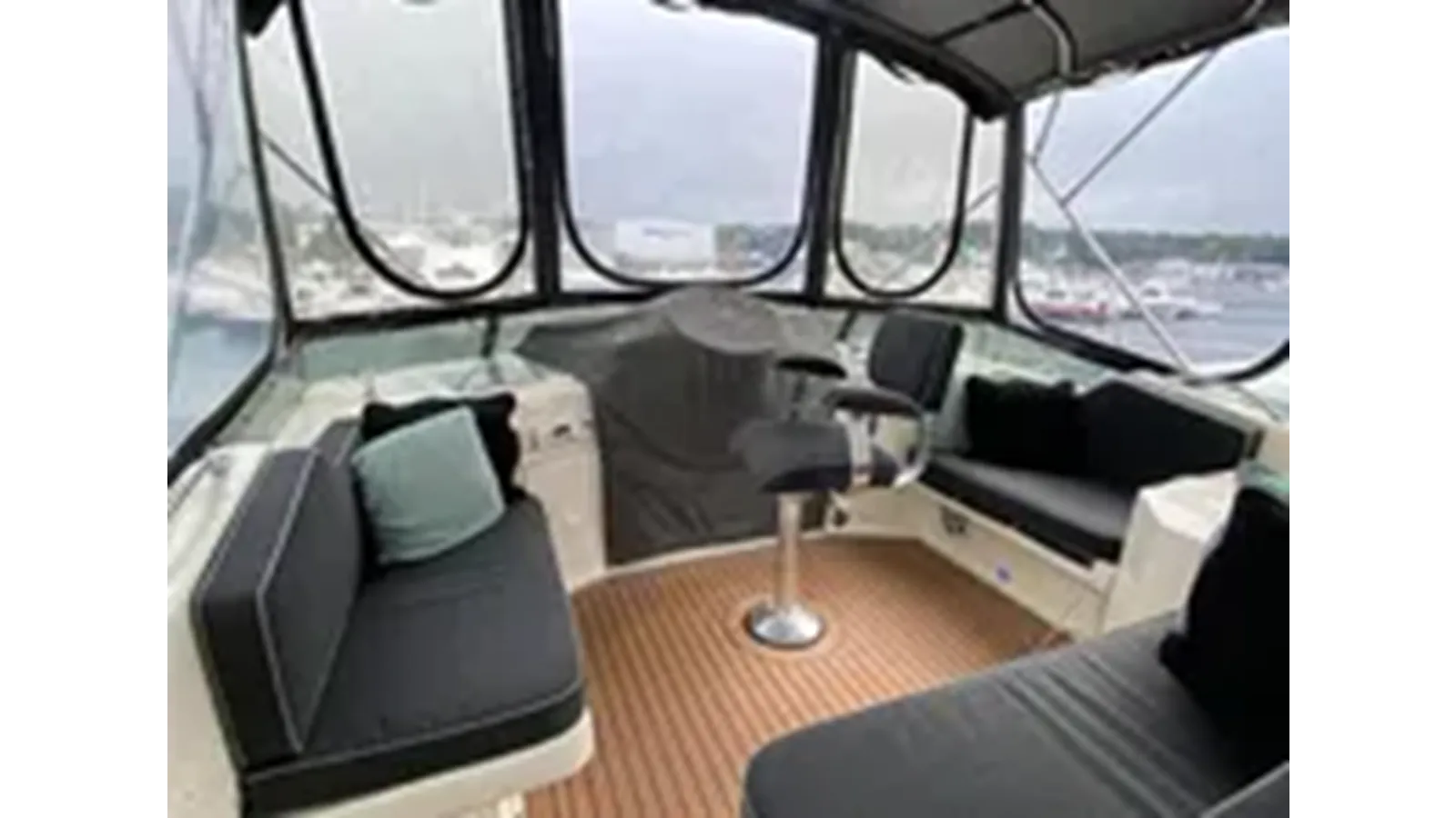 Лучшие предложения покупки яхты 1991 Hatteras 40 Motor Yacht 40
