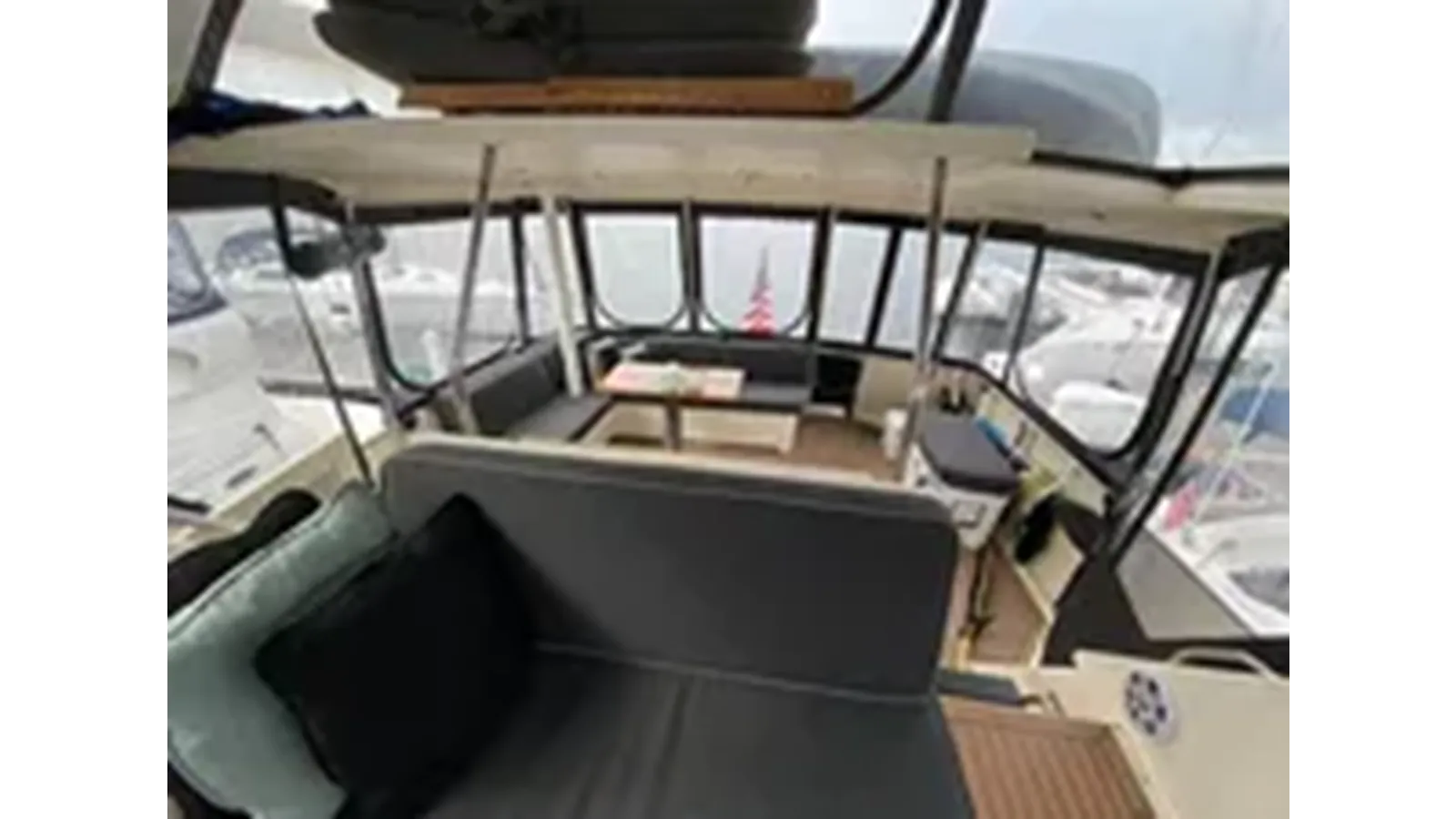 Продажа яхты 1991 Hatteras 40 Motor Yacht 1991