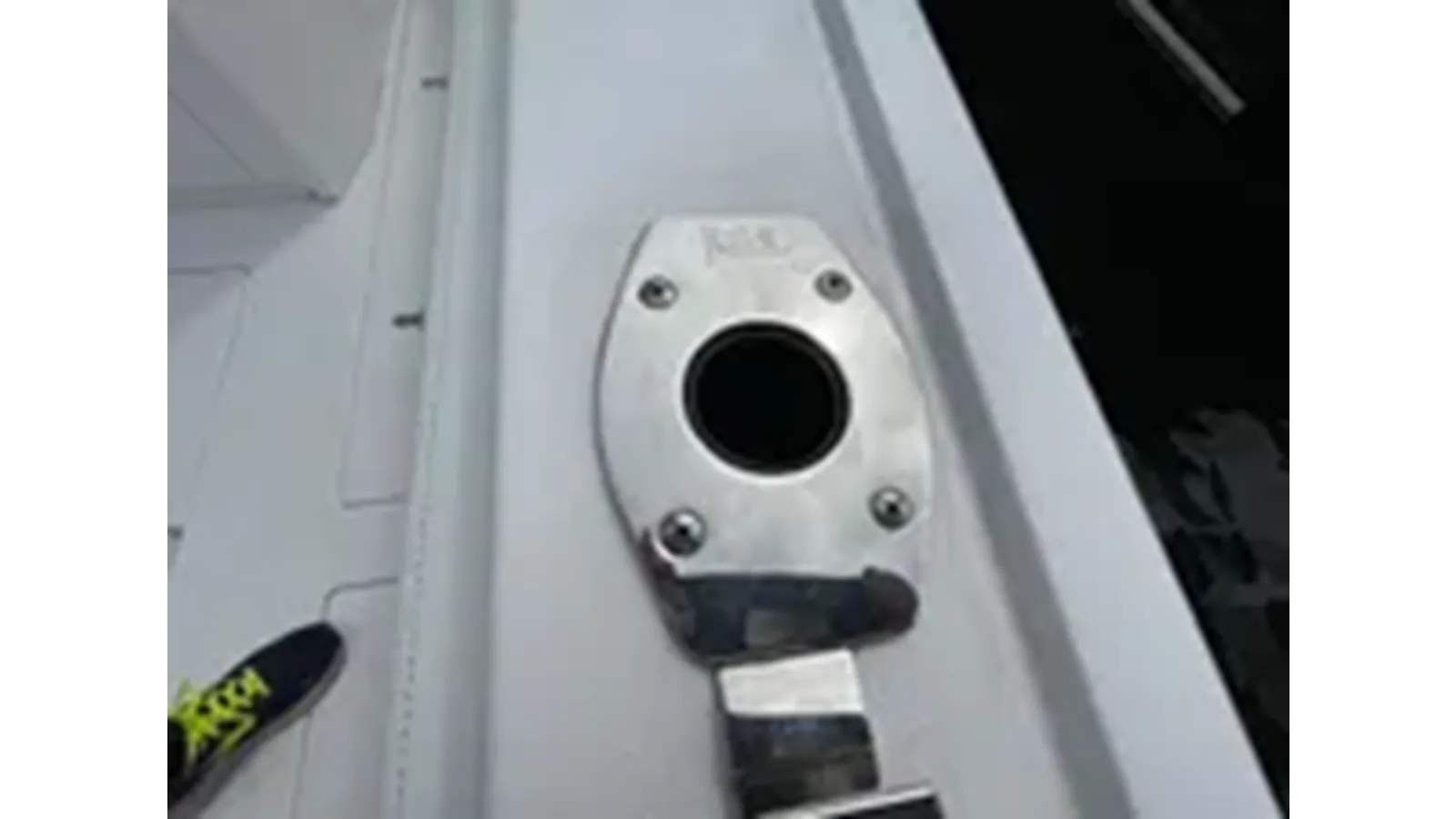 Buy a yacht 2021 Intrepid Nomad 345 SE 2021