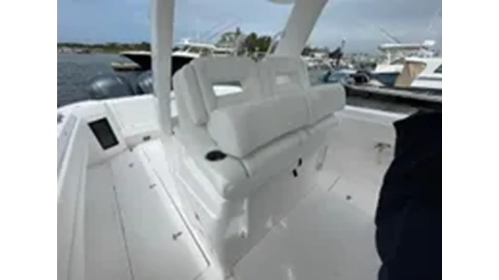 best yacht sales deals 2021 Intrepid Nomad 345 SE - Intrepid