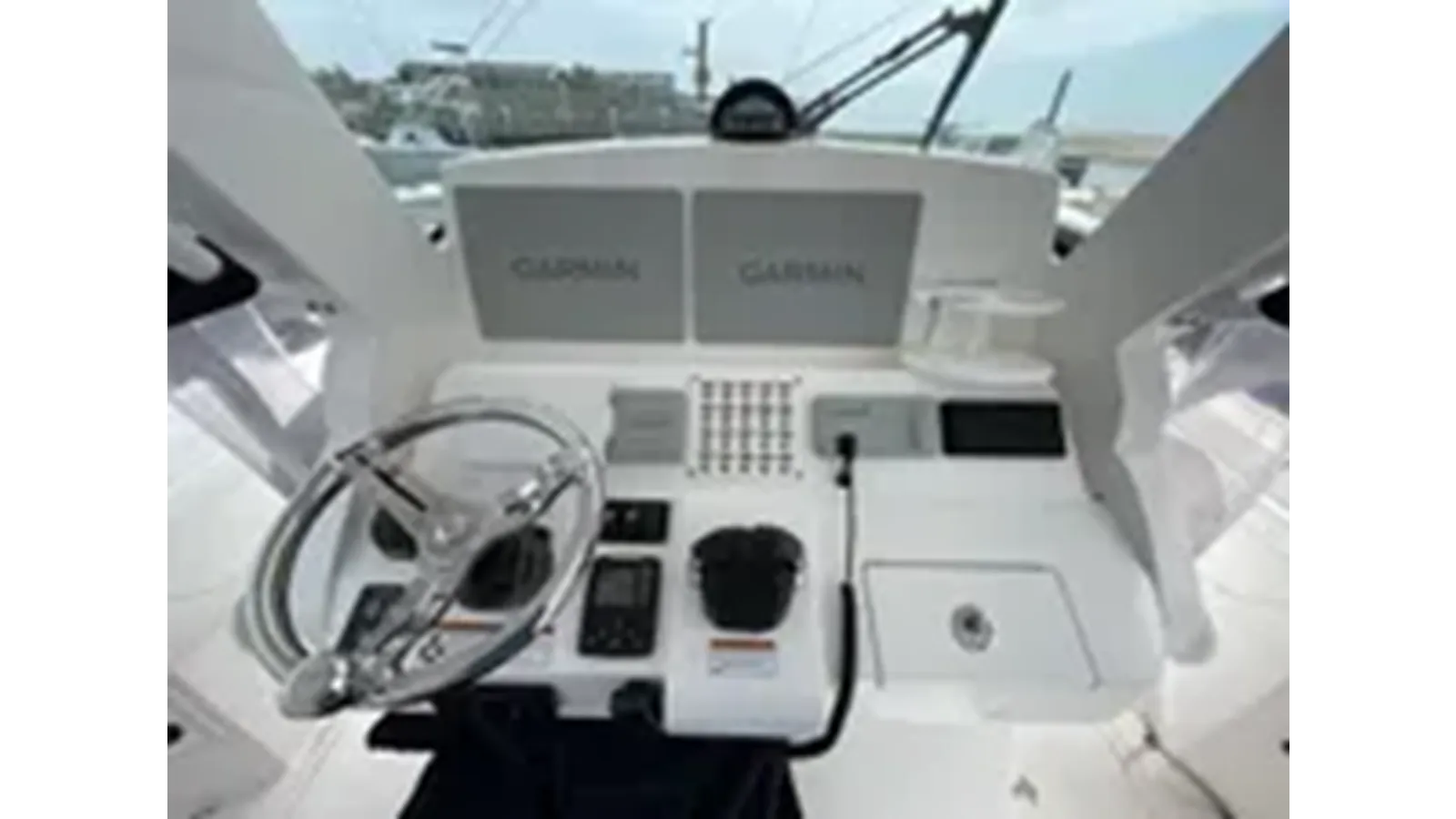 Buy a yacht 2021 Intrepid Nomad 345 SE