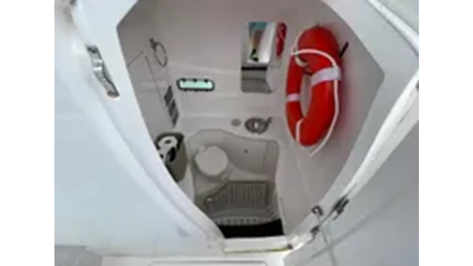 best yacht sales deals 2021 Intrepid Nomad 345 SE 35