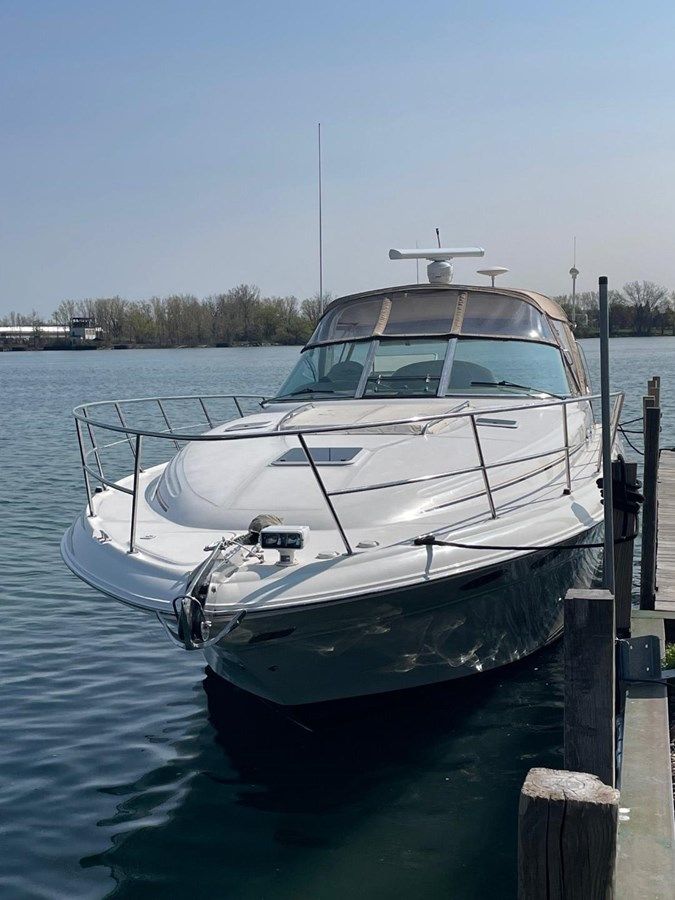 Buy a PILOT LOUNGE 2000 at Shestakov Yacht Sales