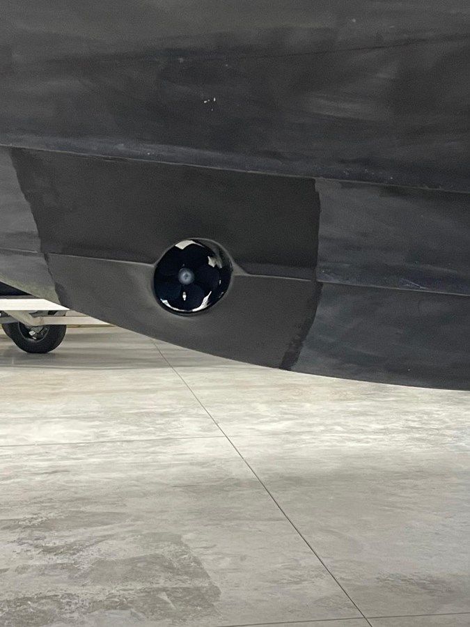 PILOT LOUNGE yacht sale