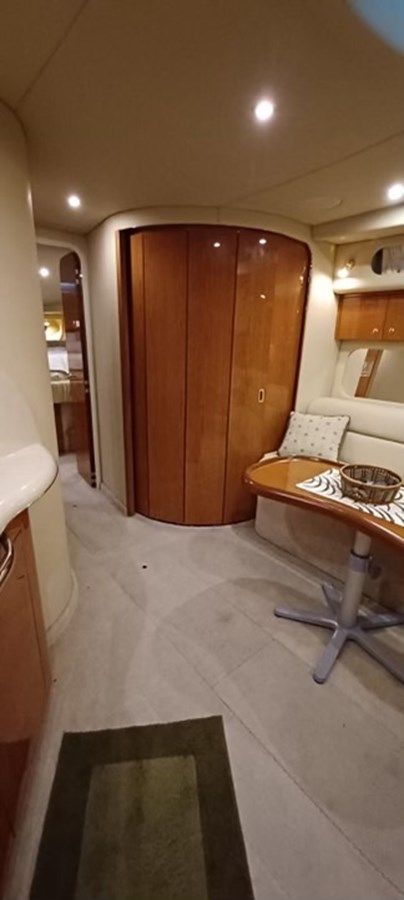 PILOT LOUNGE - SEA RAY