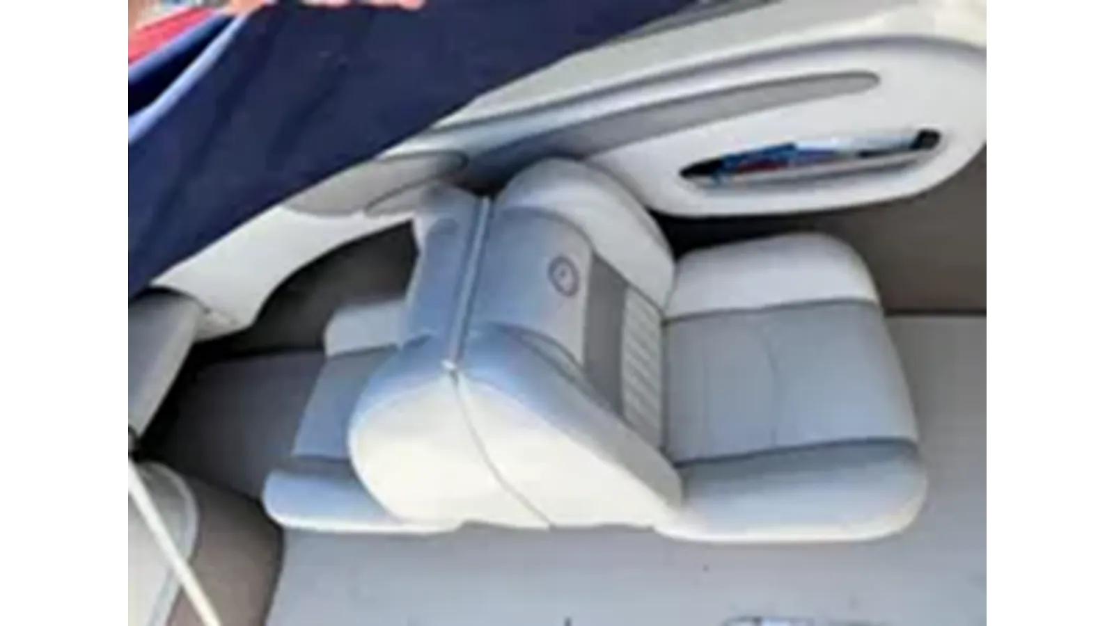 Стоимость яхты 2007 Stingray 195 Ls - STINGRAY