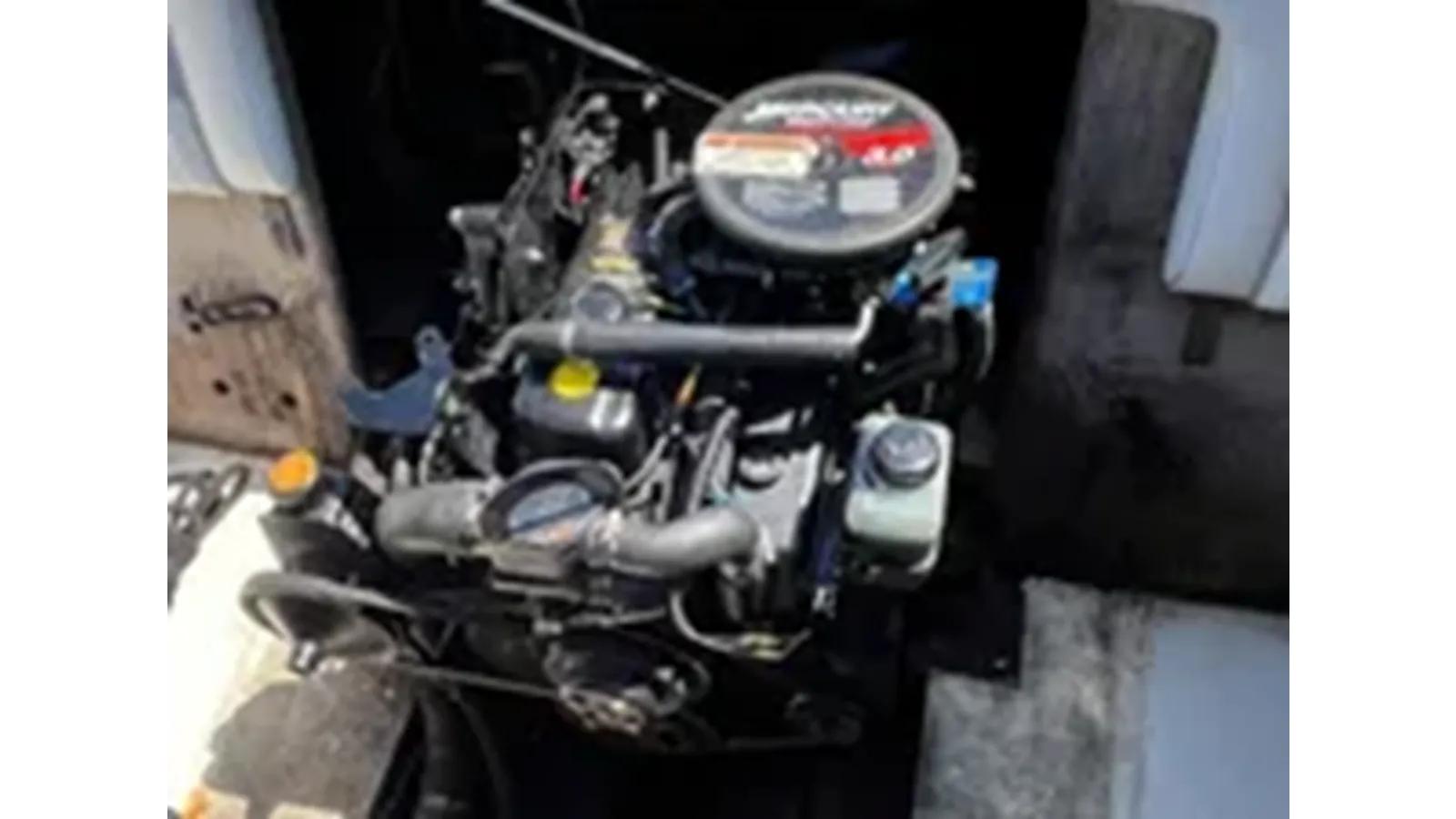 Лучшая цена на 2007 Stingray 195 Ls