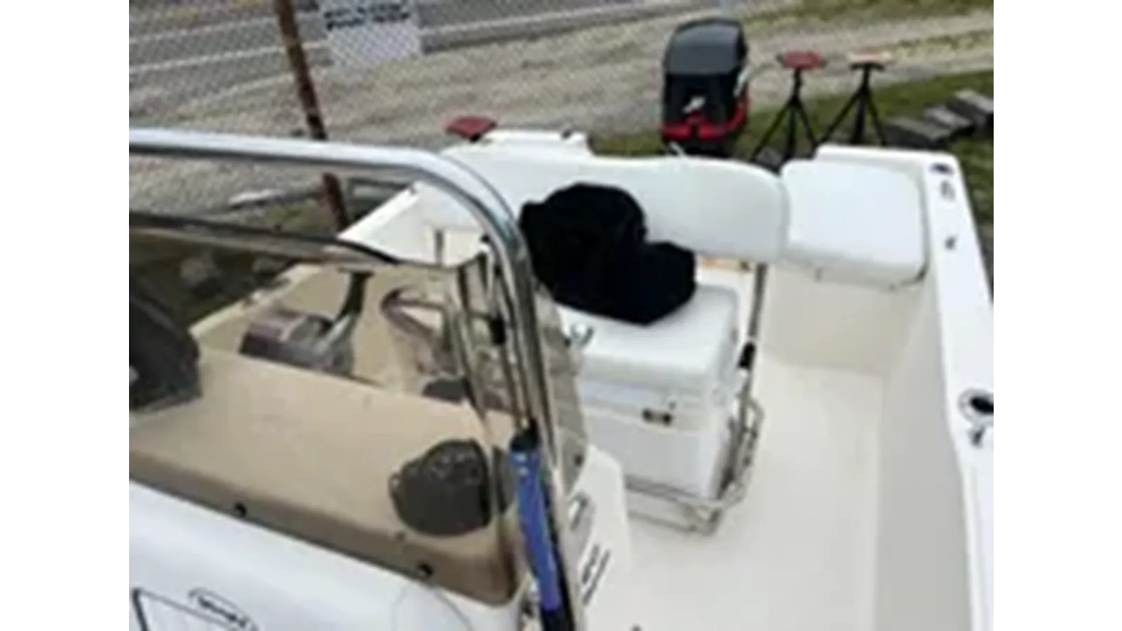 the best price on 2006 Key West 1720 Sportsman CC 17