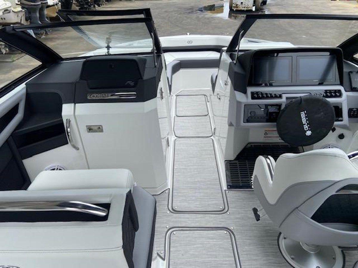 2024 Cobalt R6 - COBALT yacht sale