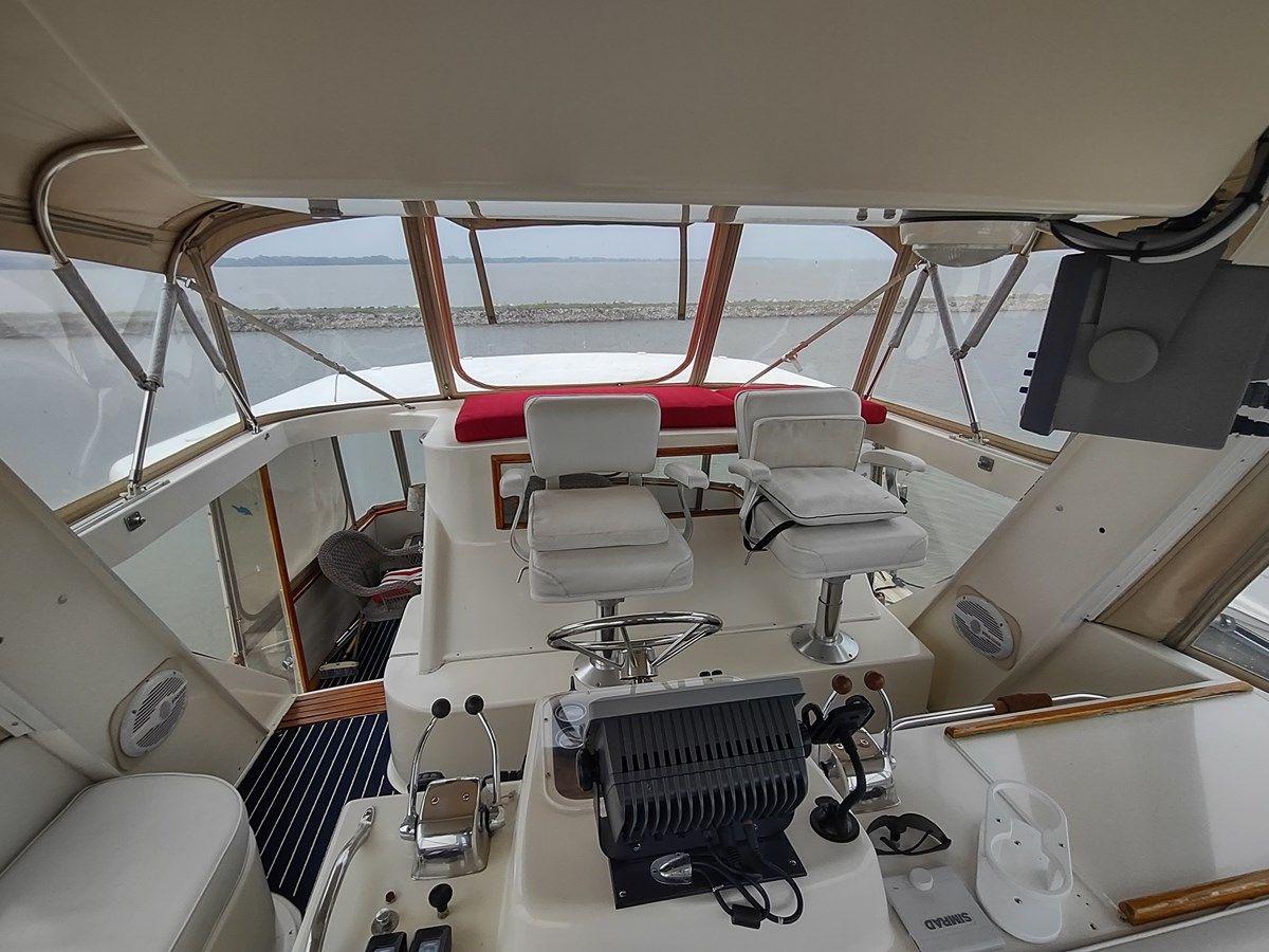 Купить Calia - OCEAN YACHTS