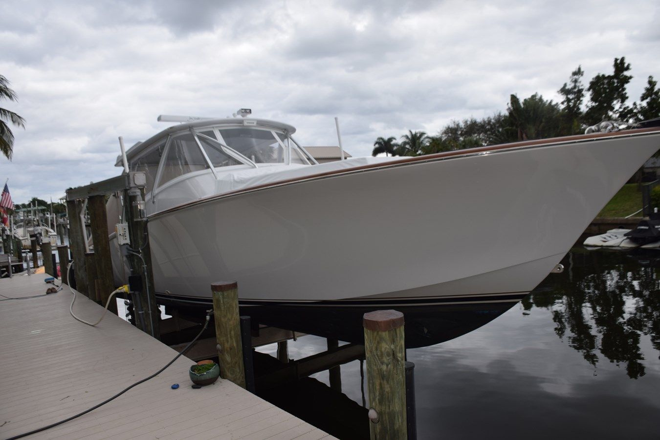 Лучшие предложения покупки яхты 43' Jim Smith Walkaround Express