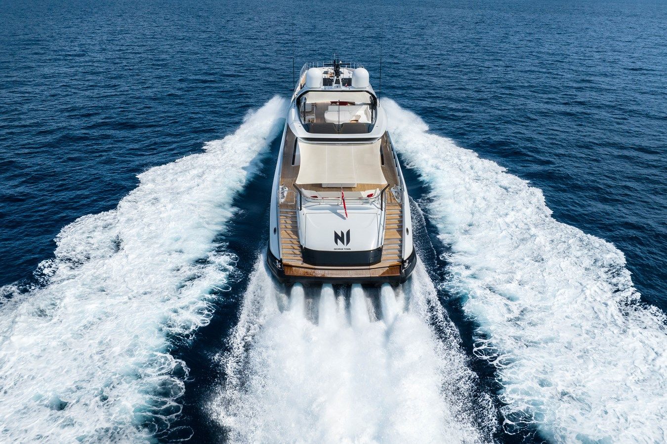 Buy a yacht N1